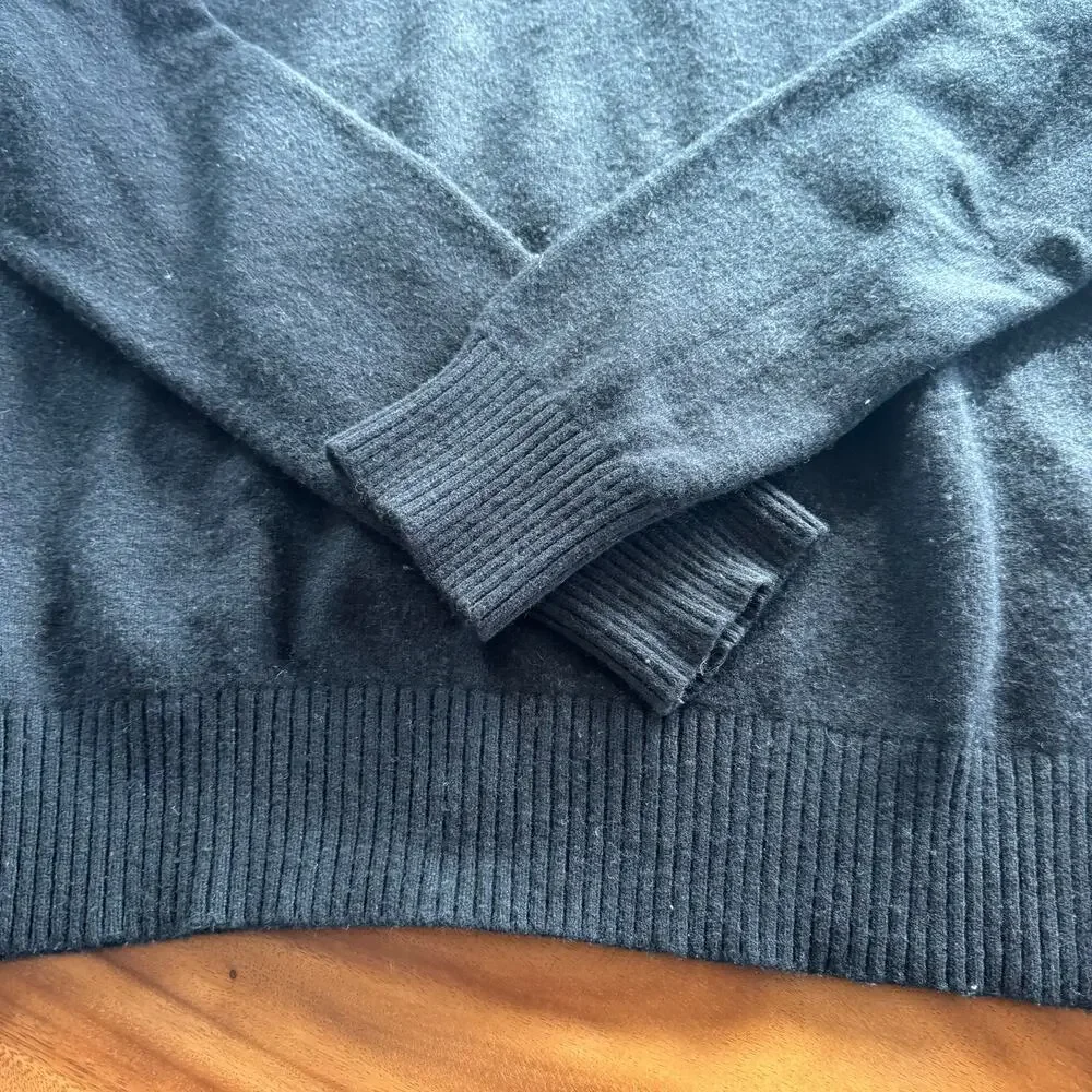 Banana Republic Men's Crewneck Sweater Merino Wool‎ L
